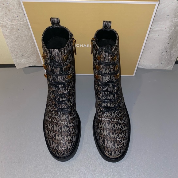 Michael Kors Shoes - Michael Kors Boots, Size 7.5, Color: Black, Gray & Brown